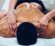 مساج السويدي 90 دقيقة بـ 225 ريال