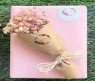 اشتري باقة ورد بـ100 ريال واحصل على باقة ورد بـ30 ريال مجاناً