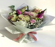 تغليف هدية واحصل على تغليف هدية مجاناً