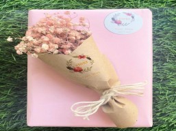 اشتري باقة ورد بـ100 ريال واحصل على باقة ورد بـ30 ريال مجاناً