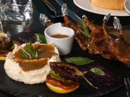 مع أي عرض الشيشة بـ 49 ريال