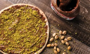 Buy a manoushe and get the second for free