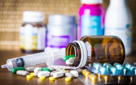 صيدلية فارس