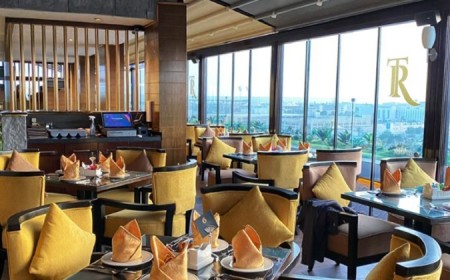 ذا رووف لاونج