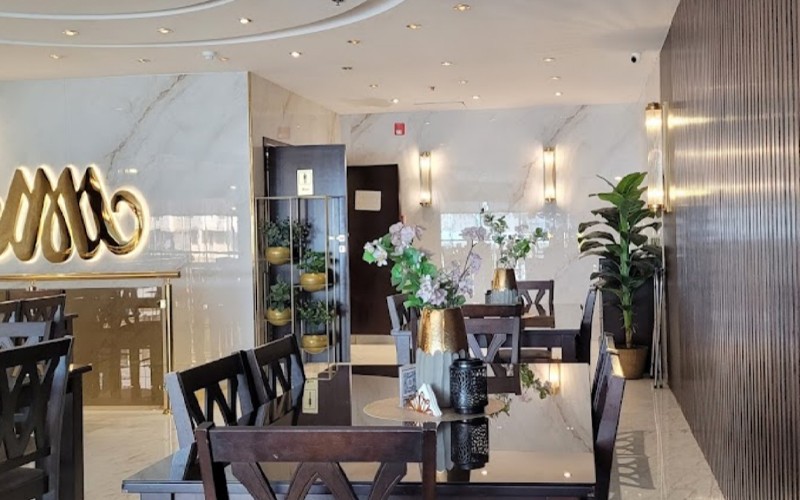 اطلب كبة بلبن + رز بالشعيرية + فتوش + مشروب غازي