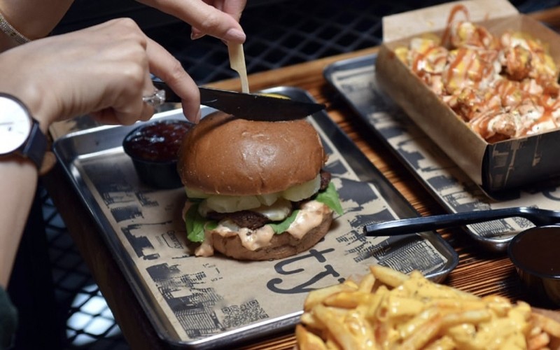 خصم 15% على قيمة الفاتورة