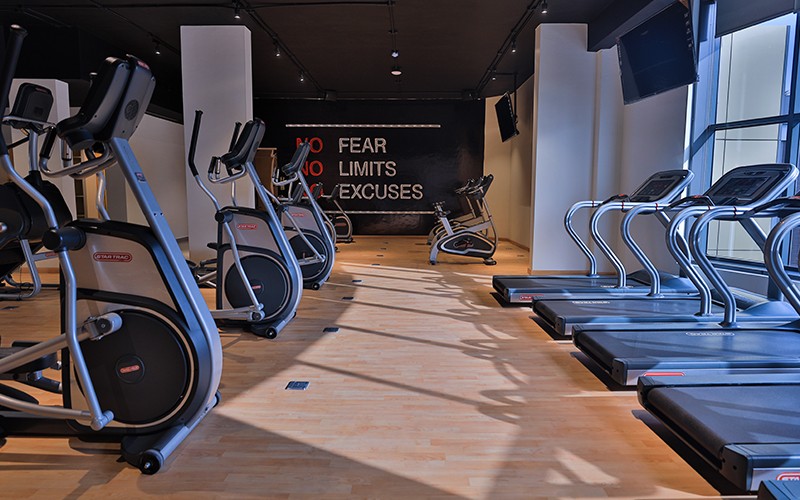 Subscribe for 3 months and get 1 month free for 2400 SR