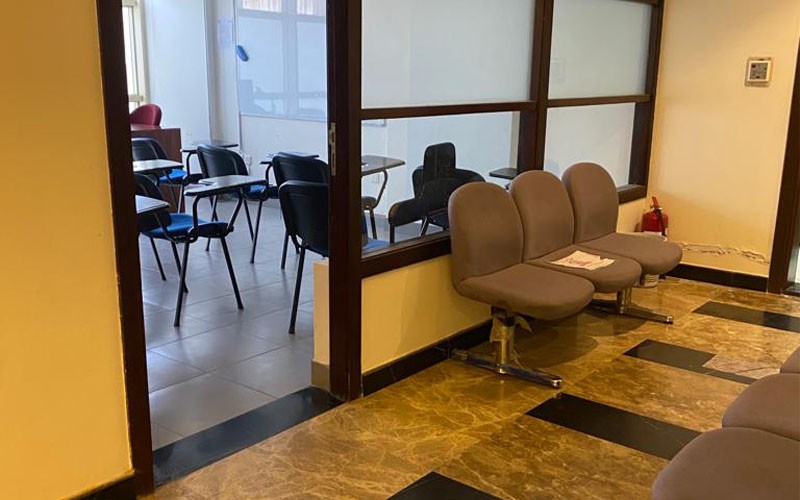 معهد سفراء الاحتراف