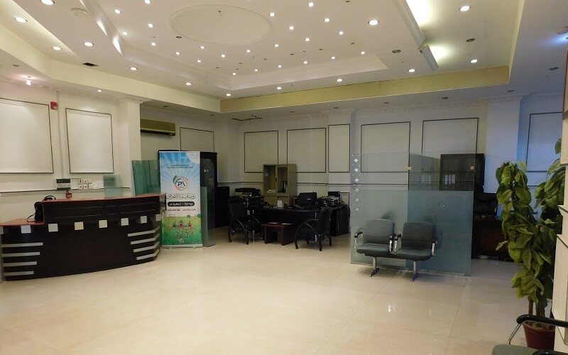 معهد سفراء الاحتراف